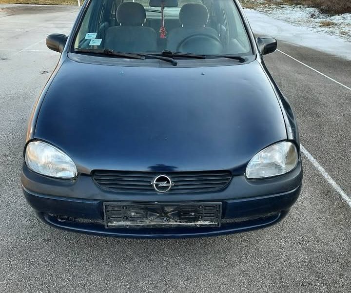 Polovni automobili Nis: Opel Corsa 1.4