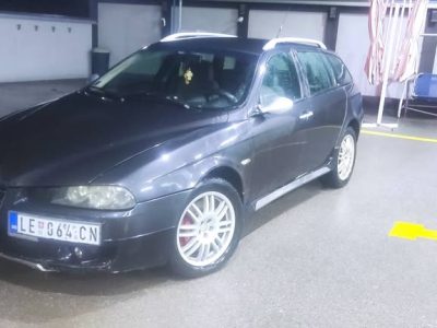 Prodaja automobila Nis: Alfa 156