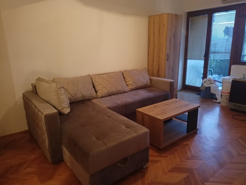Jednosoban stan za izdavanje – Čair, Niš – 250€