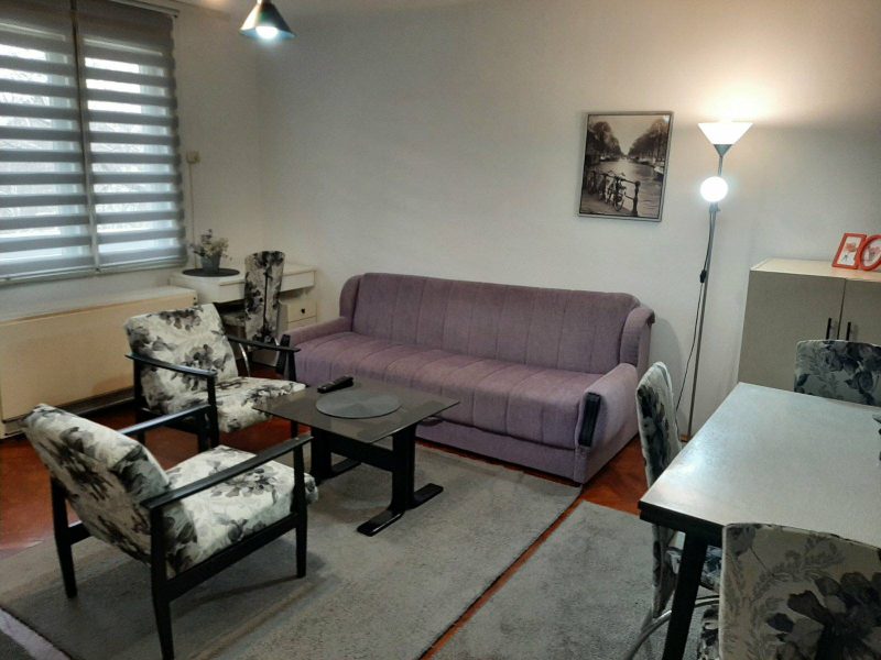 Stan za izdavanje – Kod Medicinskog fakulteta – Niš – 300€