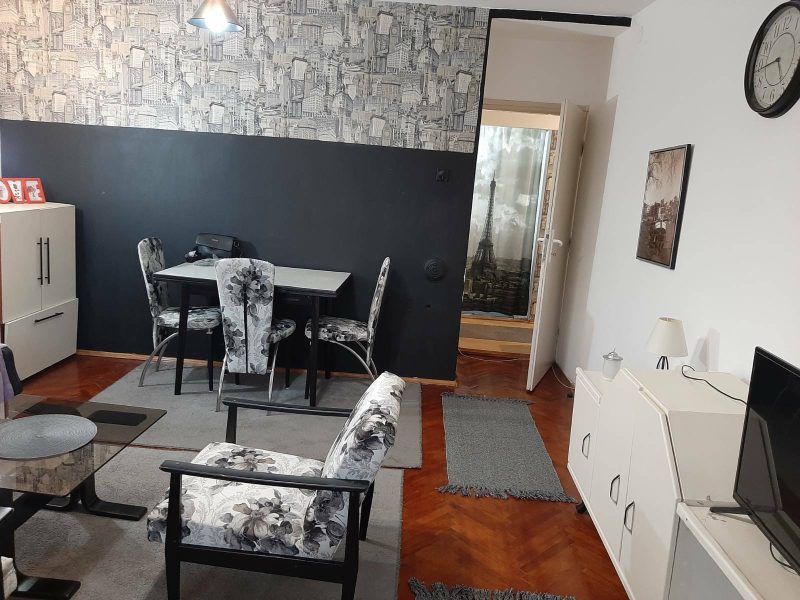 Stan za izdavanje – Kod Medicinskog fakulteta – Niš – 300€