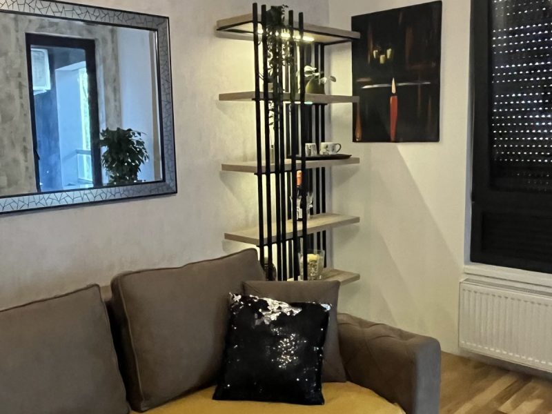 Stan za izdavanje – 43m² kod crkve Sveti Luka, svi troškovi uključeni
