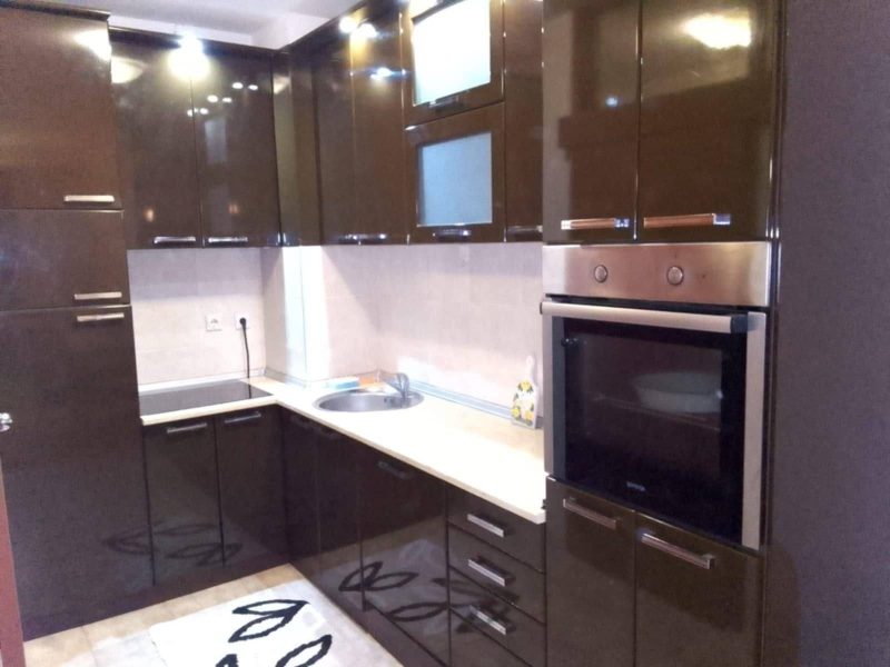 Jednoiposoban stan za izdavanje – 48m² – Trg Kralja Aleksandra Ujedinitelja
