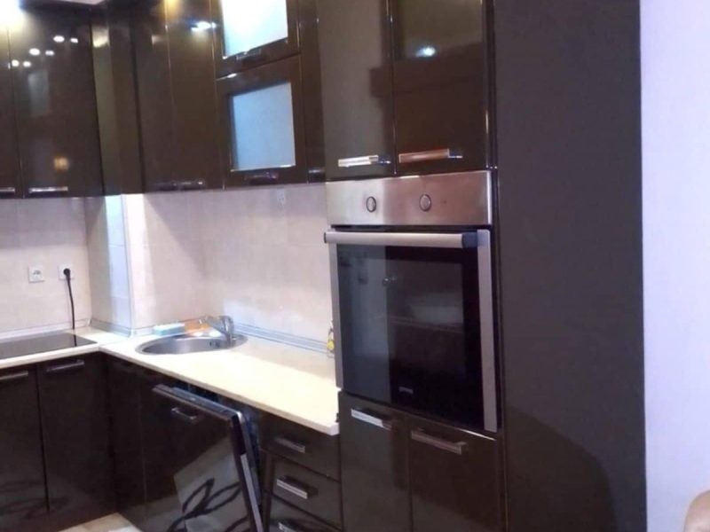 Jednoiposoban stan za izdavanje – 48m² – Trg Kralja Aleksandra Ujedinitelja