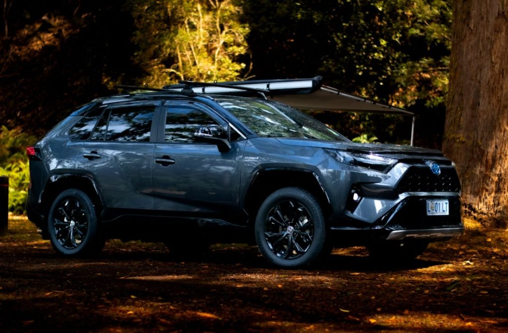 kakav je auto Toyota RAV4