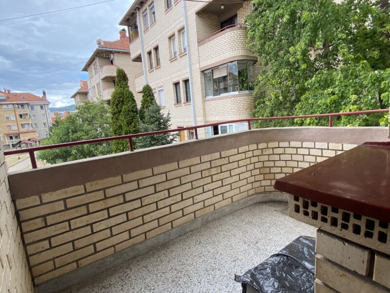 Izdajem jednosoban prazan stan, 40m2
