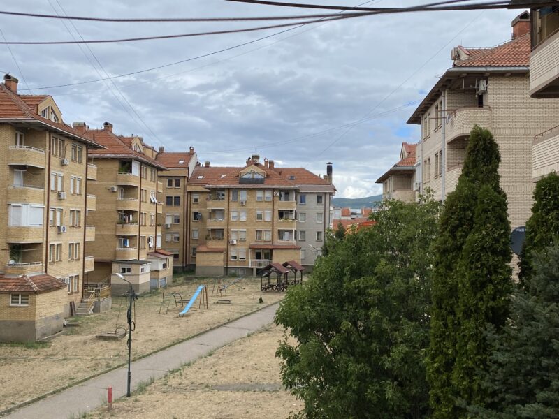 Izdajem jednosoban prazan stan, 40m2