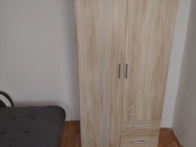 Crveni Pevac garsonjera