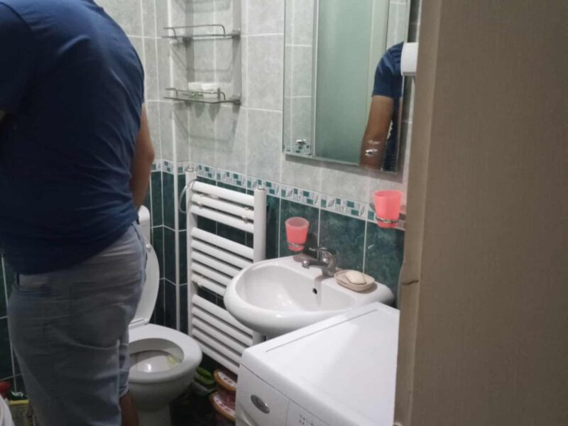 Izdajem garsonjeru na Paliluli