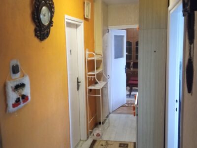 Na prodaju dvosoban stan od 50m2 kod med. fakulteta na odličnoj lokaciji