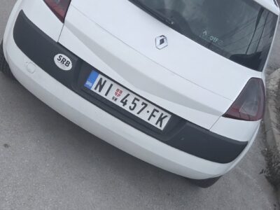 Prodajem automobil reno megane