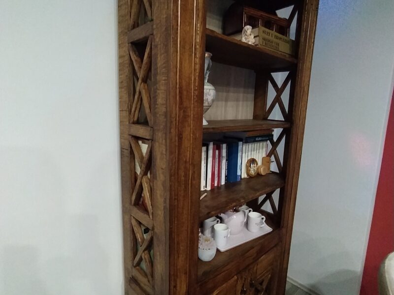 Izrada komoda od drveta po meri