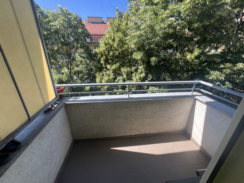 Izdajem garsonjeru na Paliluli u Nišu