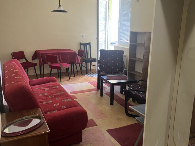 Izdajem garsonjeru na Paliluli u Nišu