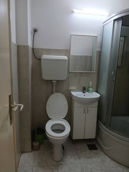 Izdavanje stana u Obrenovićevoj ulici