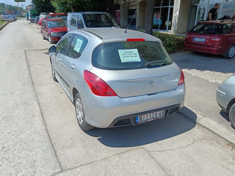 Prodajem Peugeot 308