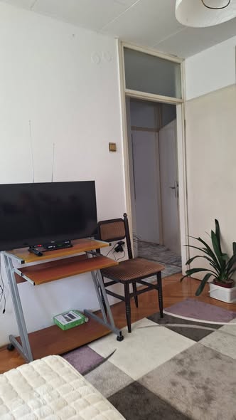 Izdaje se stan kod Zone1 Niš