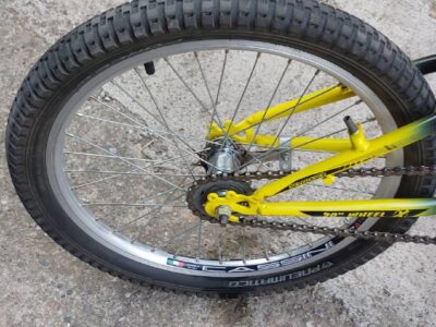 Prodajem dečiji bicikl Explorer Venera Yelloster 20"