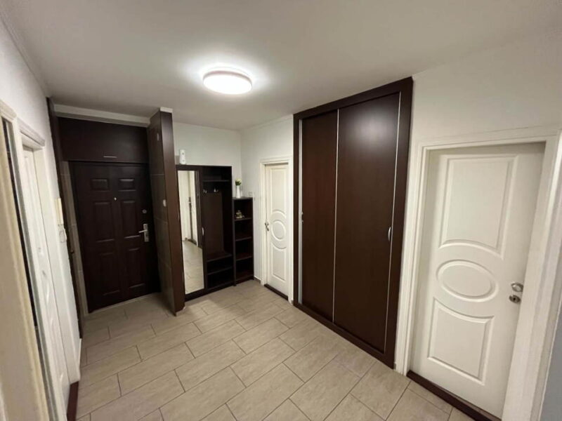 NA PRODAJU – MODERNO OPREMLJEN STAN 73 m² + terasa, BAGLJAŠ – ZRENJANIN